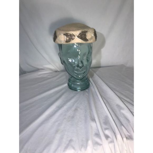 Vintage 1950s Llamasene Tan Cocktail Womens Hat - Picture 1 of 8